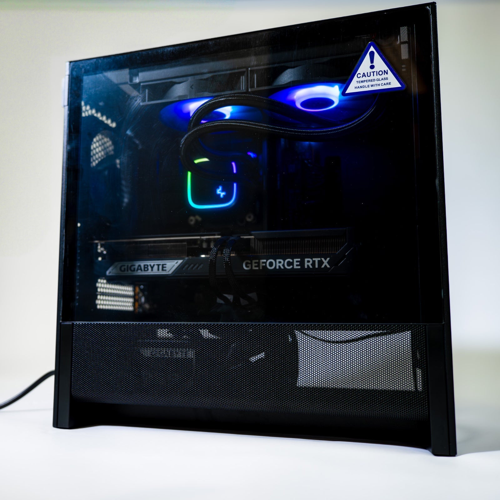 GolfBays Golf-Simulator Gaming-PC HD Spec