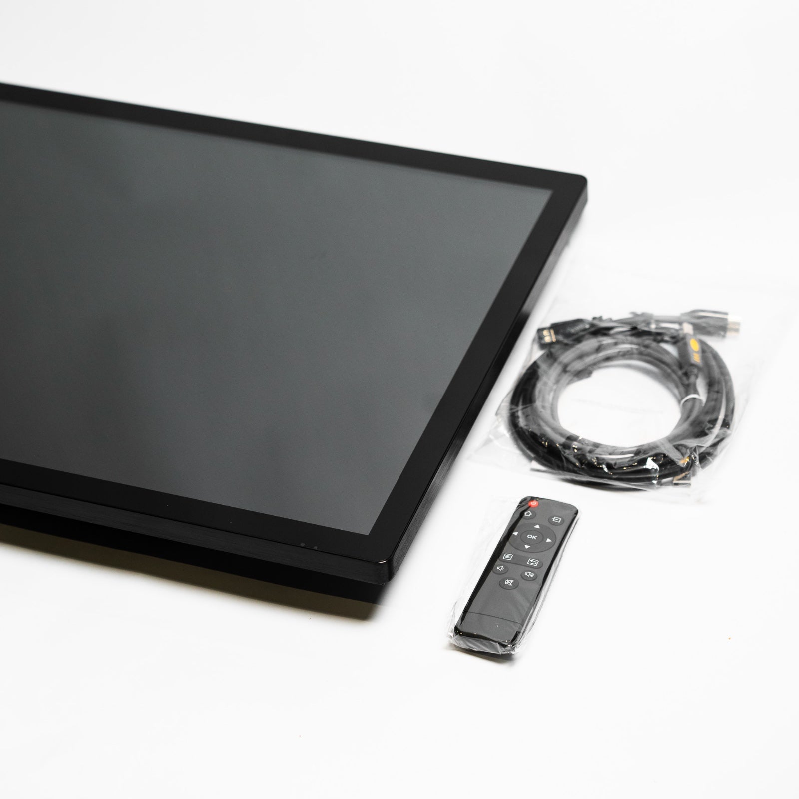 32" 4K-Touchscreen-Golf-Simulator-Monitor
