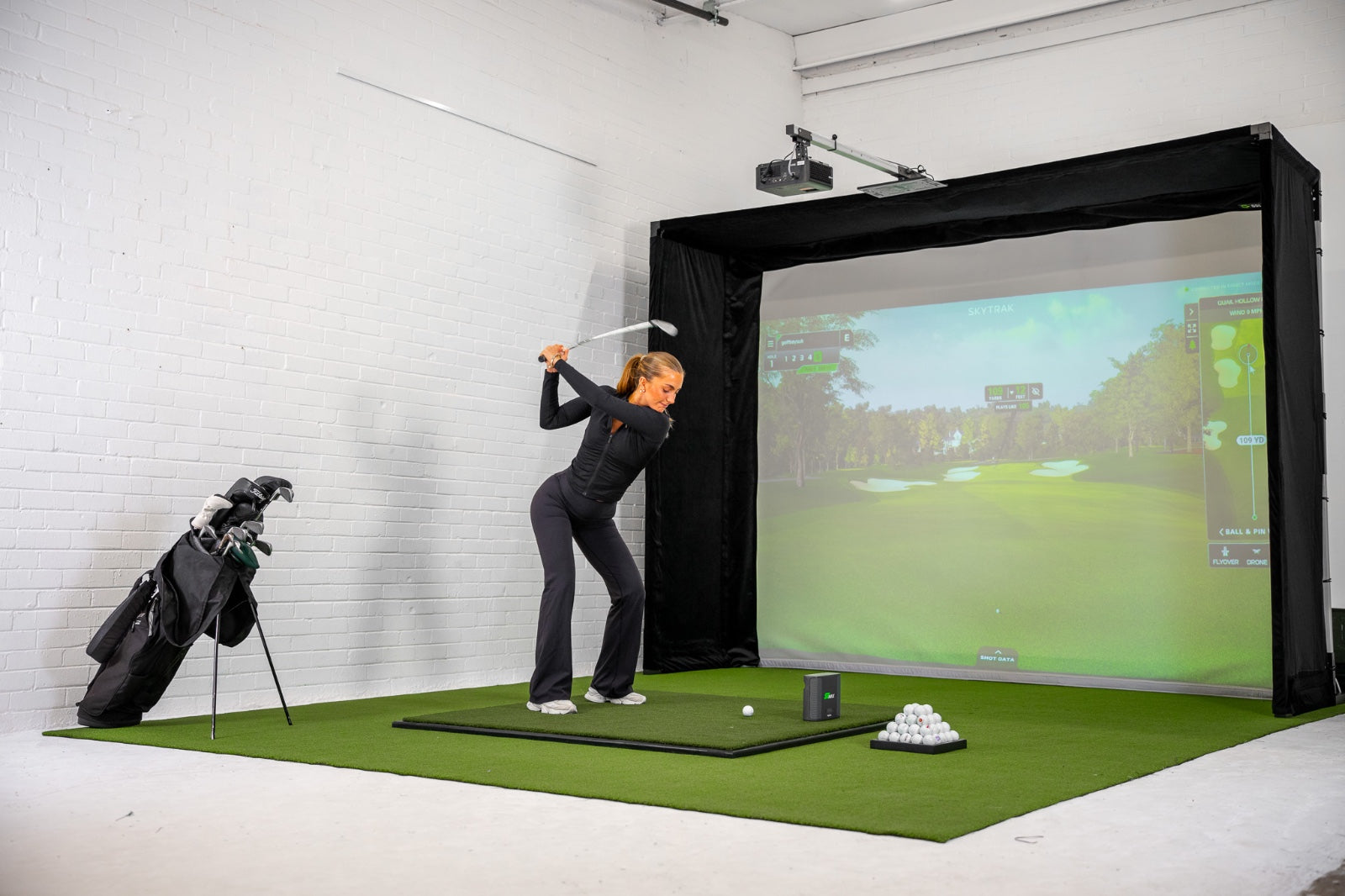 GolfBays Lux Golf-Simulator-Schlagkabine